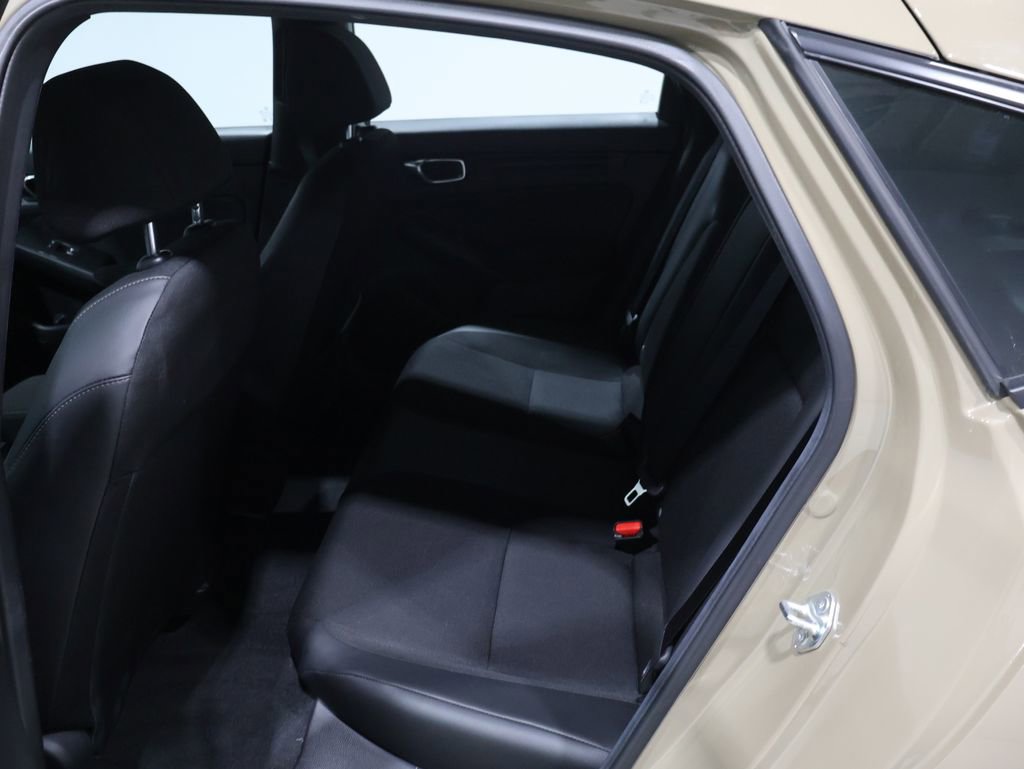 Used 2025 Honda Civic Sport image 18