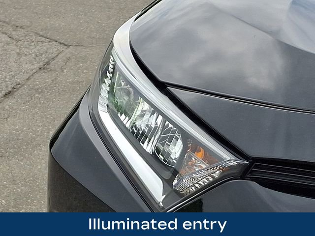 Used 2021 Toyota RAV4 XLE Premium AWD/4WD image 29