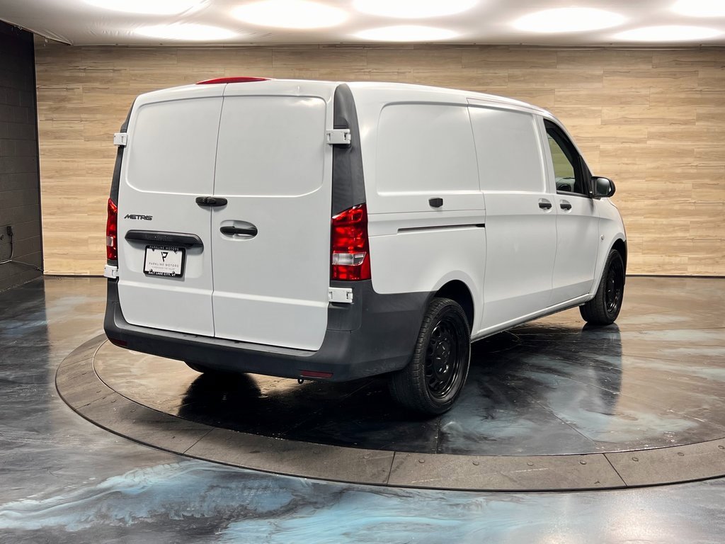 Used 2022 Mercedes-Benz Metris image 7