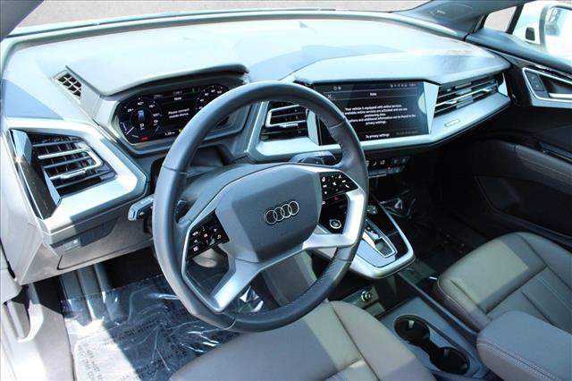 Used 2023 Audi Q4 e-tron Premium Plus w/ Premium Plus RWD image 15