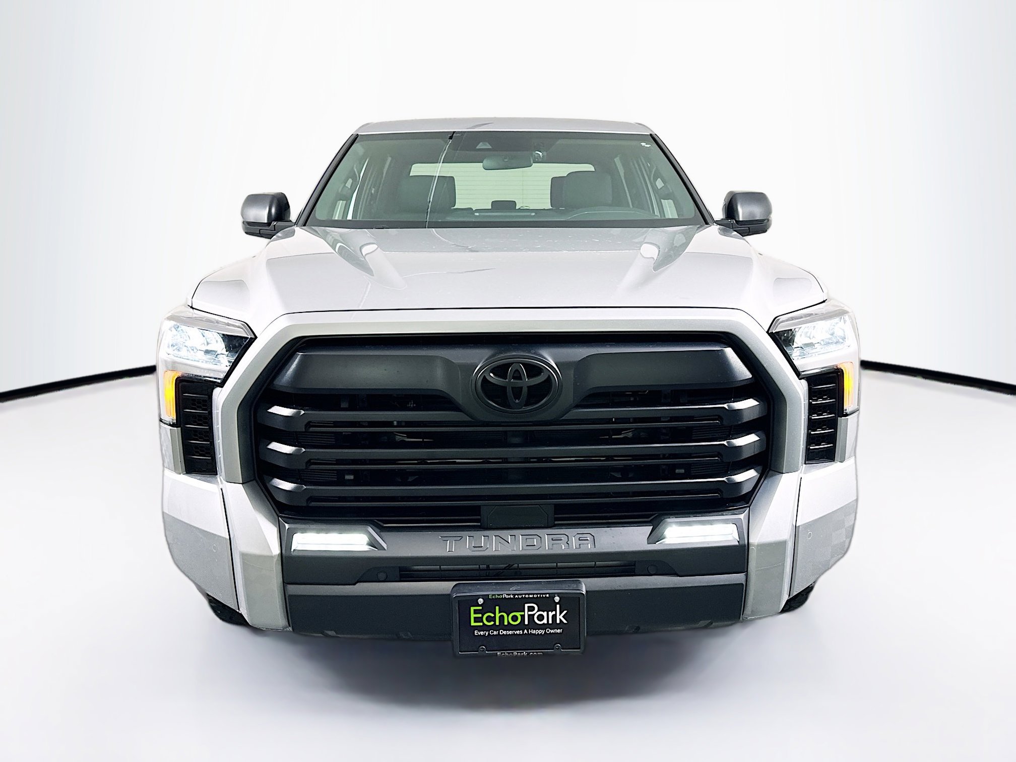 Used 2025 Toyota Tundra SR5 image 2