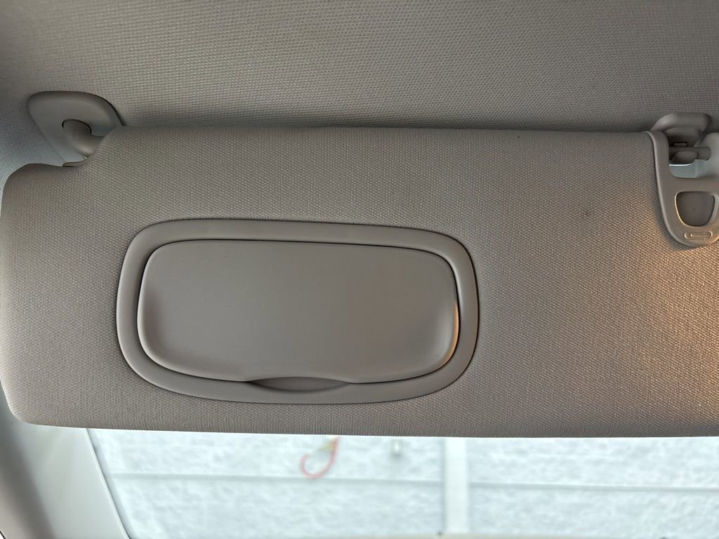 Used 2019 Jeep Cherokee Latitude Plus w/ Cold Weather Group image 27