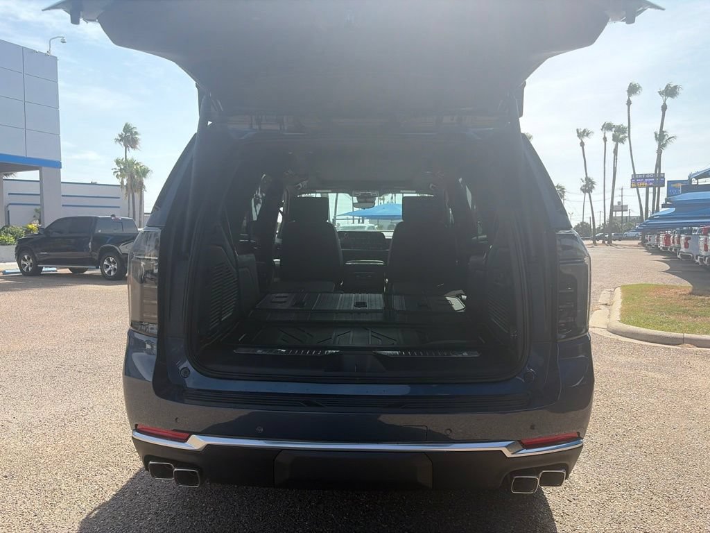New 2026 Chevrolet Tahoe High Country AWD/4WD image 6