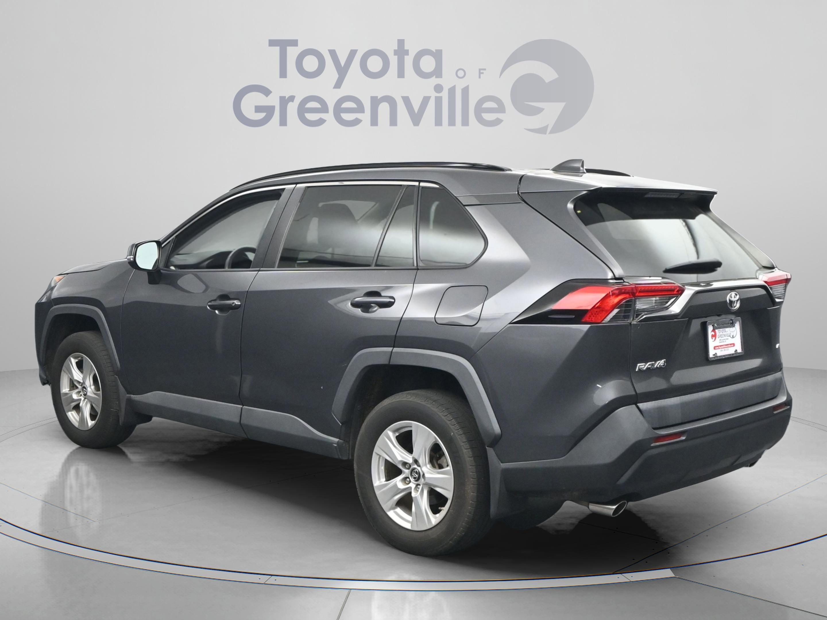 Used 2019 Toyota RAV4 XLE w/ Convenience Package AWD/4WD image 8