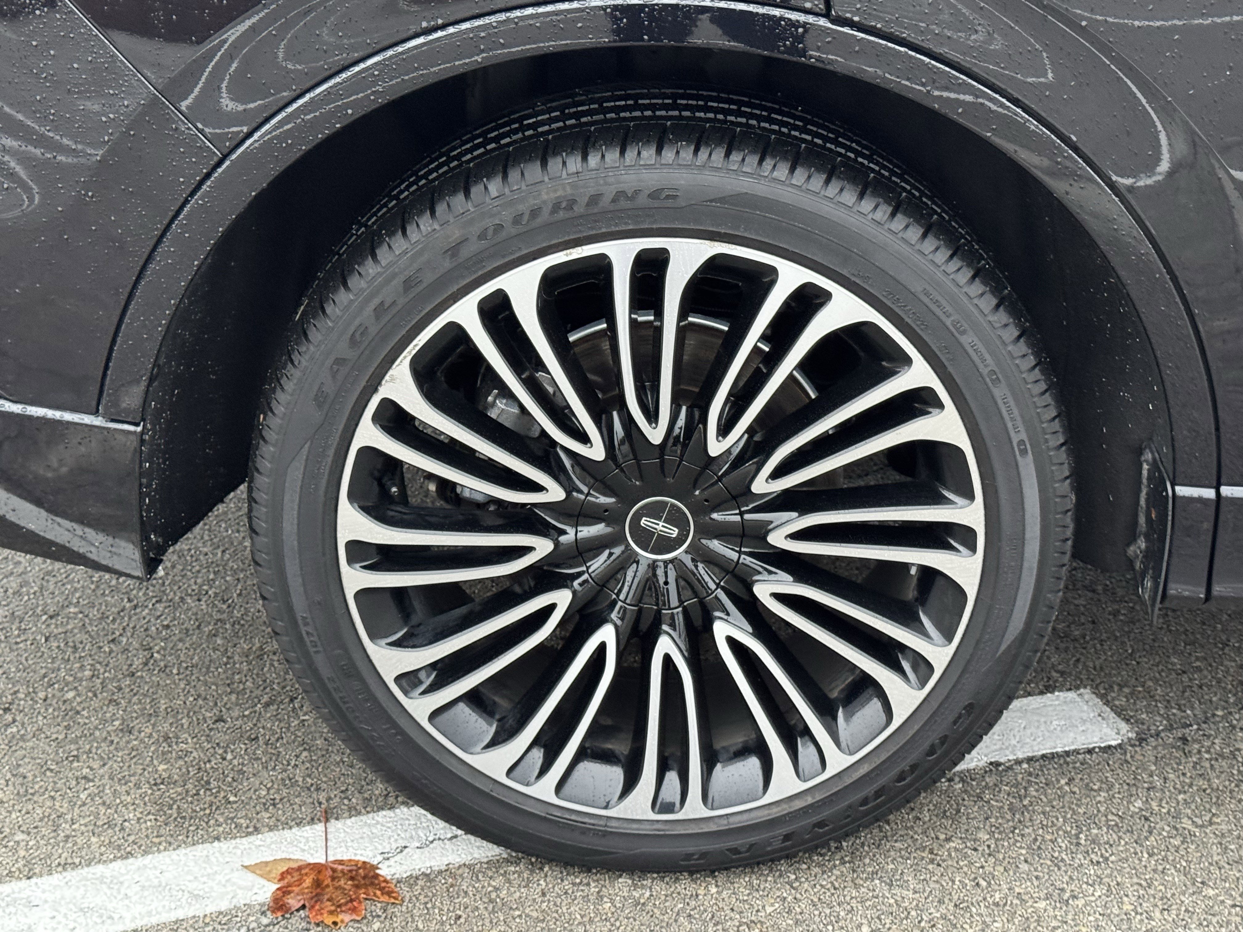 Used 2022 Lincoln Aviator Black Label w/ Dynamic Handling Package image 46