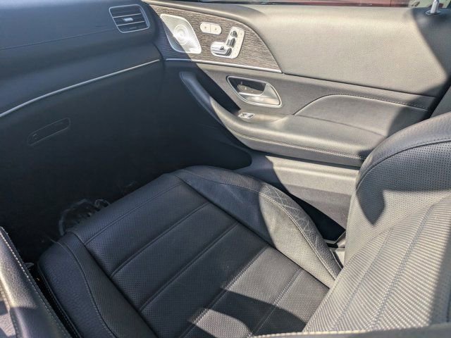 Used 2022 Mercedes-Benz GLS 450 4MATIC image 15