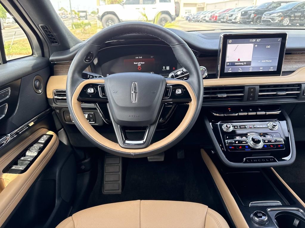 Certified 2020 Lincoln Corsair Reserve w/ Equipment Group 201A image 17