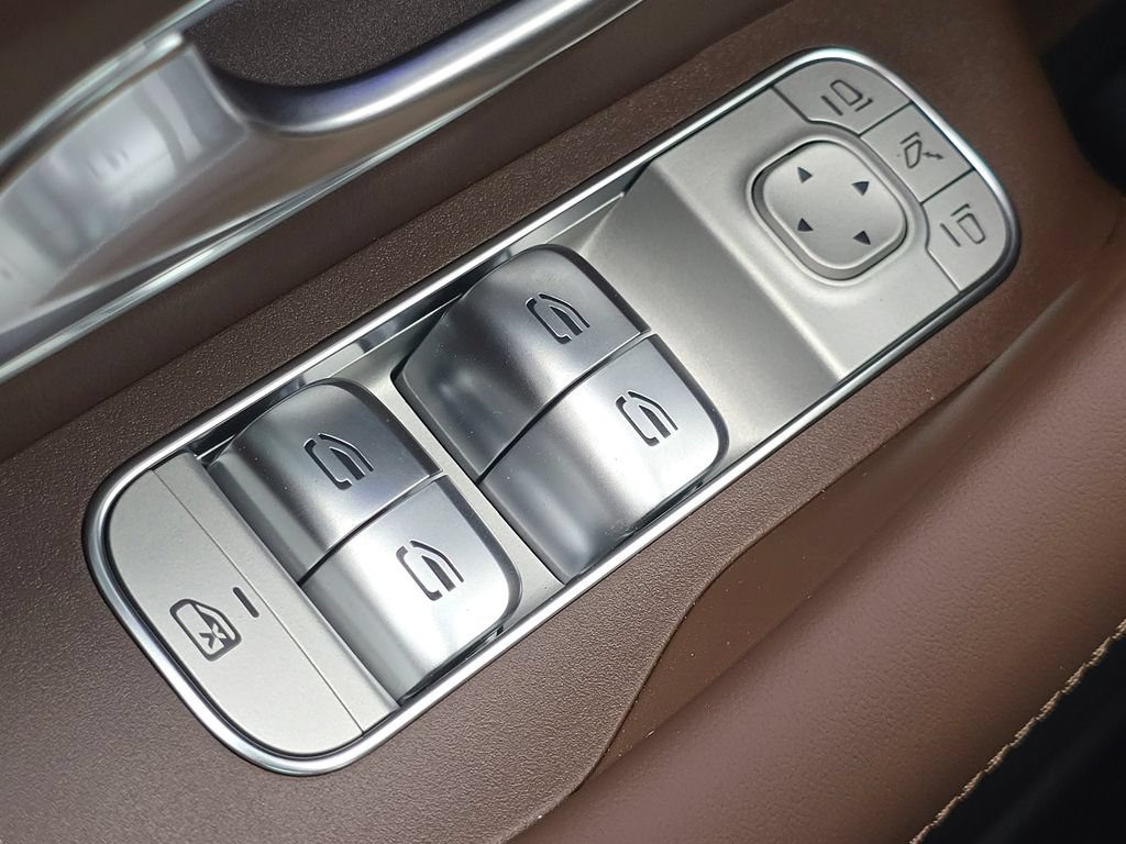 New 2026 Mercedes-Benz GLE 53 AMG 4MATIC Coupe image 28