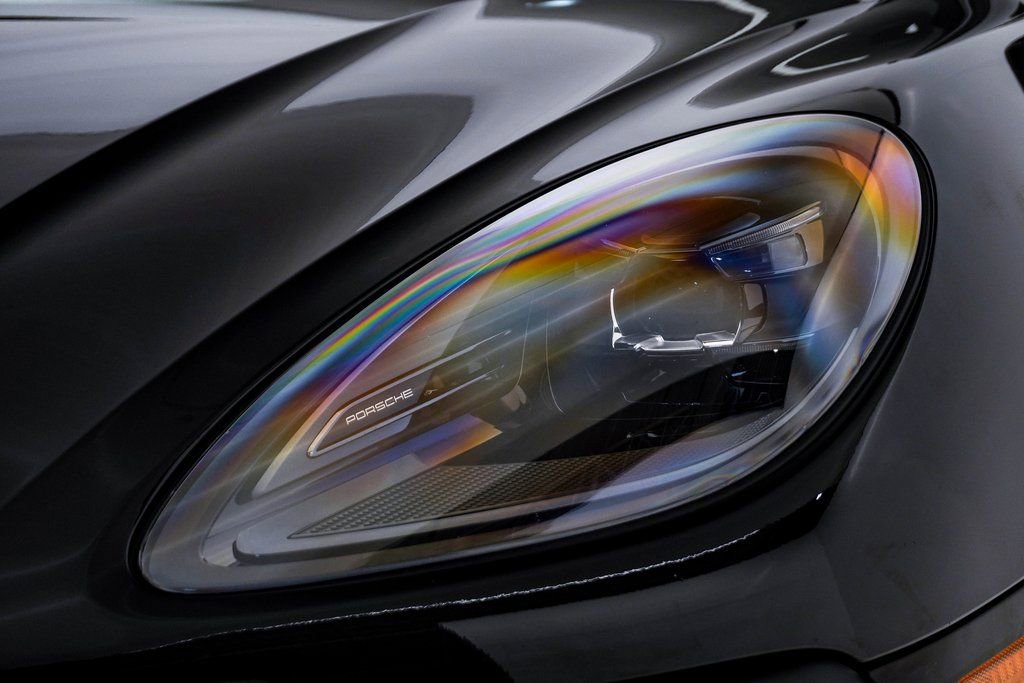 Certified 2023 Porsche Macan GTS image 7