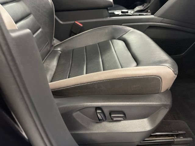 Used 2023 Volkswagen Atlas SEL AWD/4WD image 27