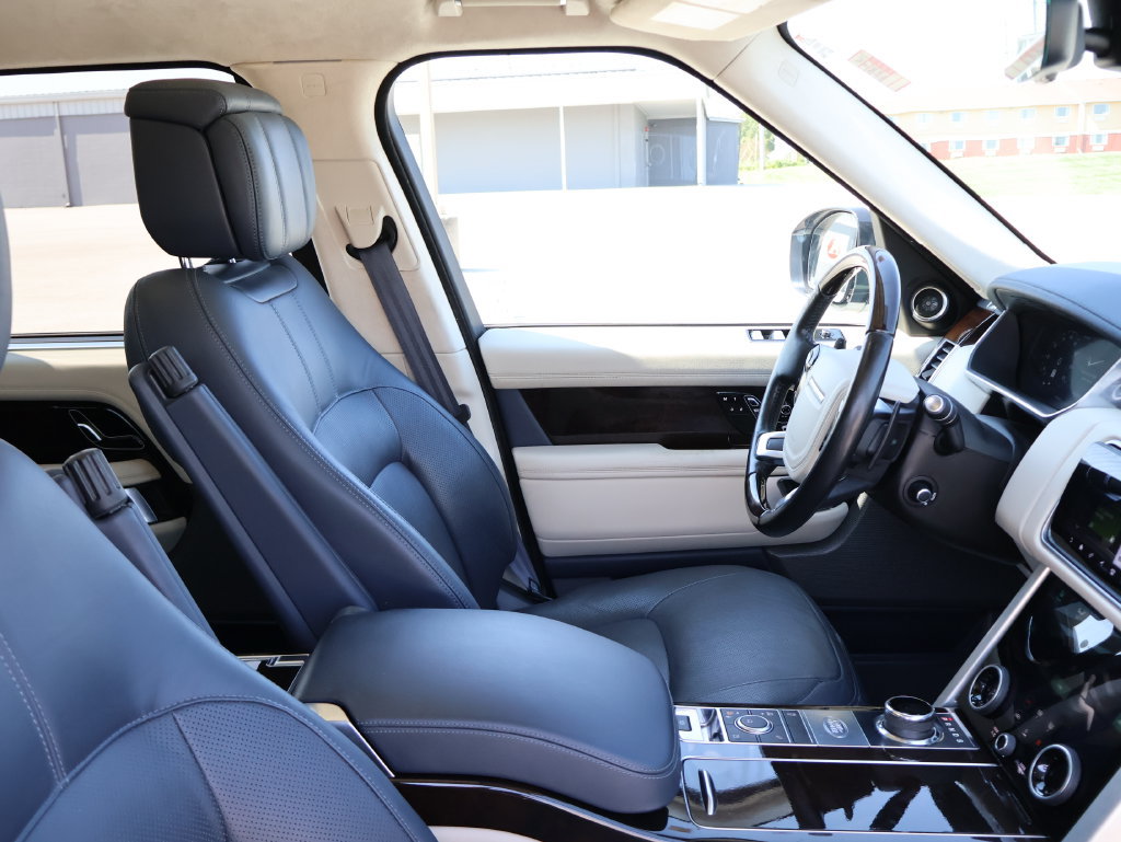 Used 2019 Land Rover Range Rover Long Wheelbase Supercharged AWD/4WD image 9
