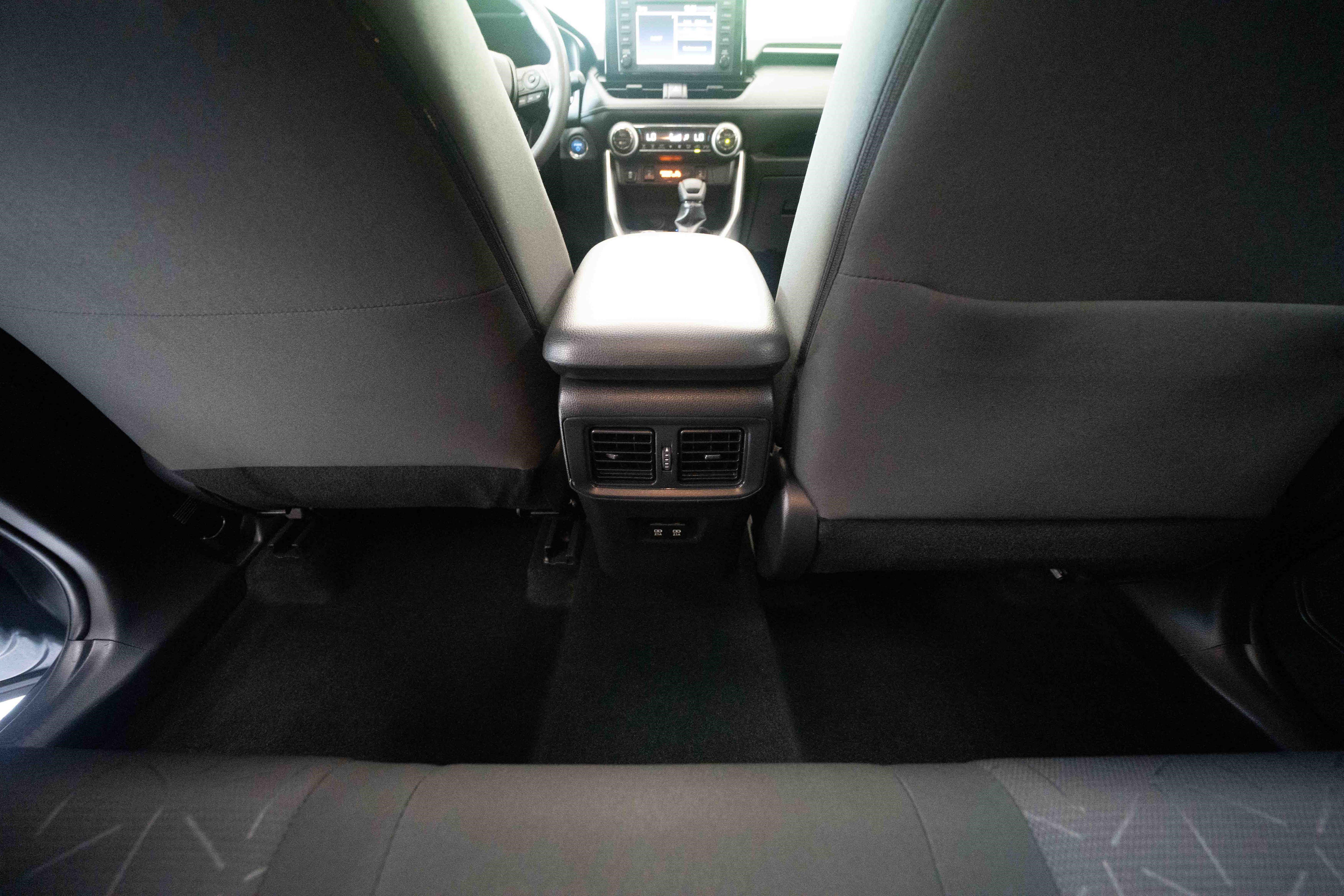 Used 2019 Toyota RAV4 XLE w/ Convenience Package AWD/4WD image 22