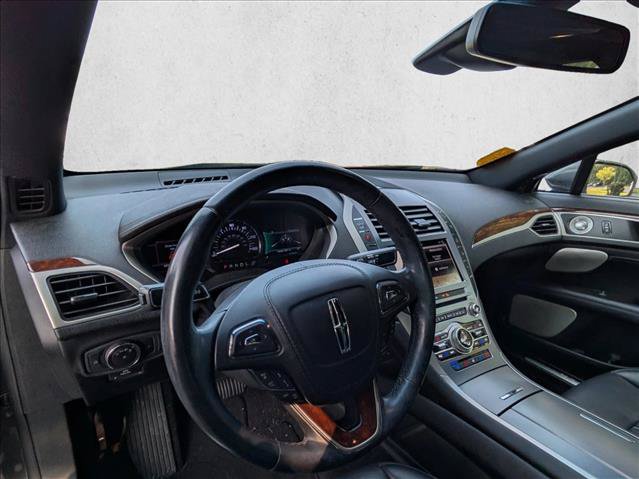Used 2019 Lincoln MKZ Reserve w/ Luxury Package FWD image 10