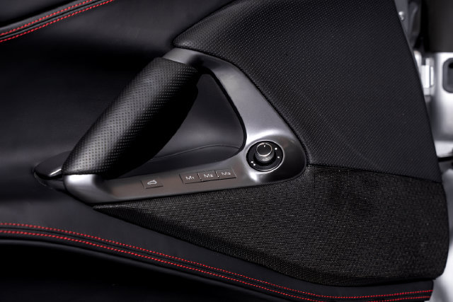 Certified 2020 Ferrari 812 Superfast RWD image 63