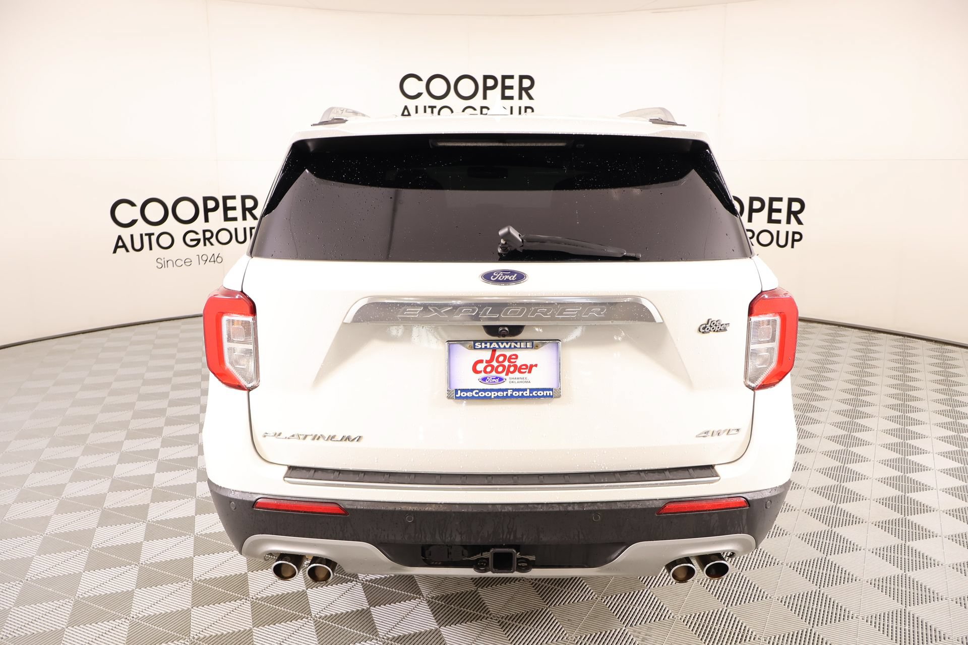 Used 2021 Ford Explorer Platinum w/ Equipment Group 601A AWD/4WD image 24
