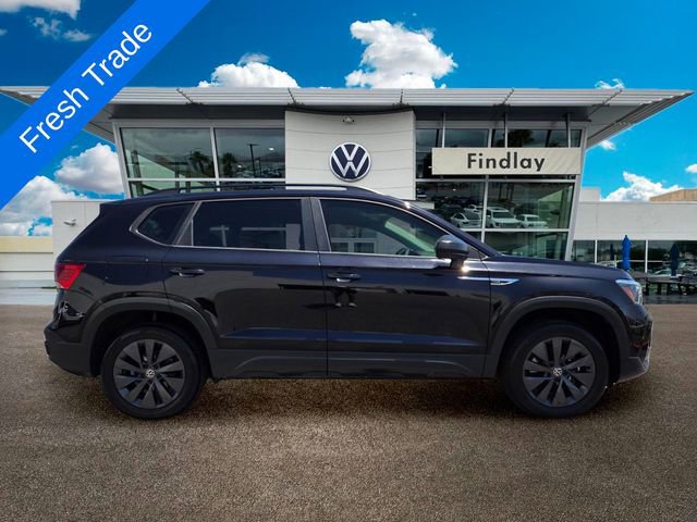 Certified 2022 Volkswagen Taos S FWD image 7