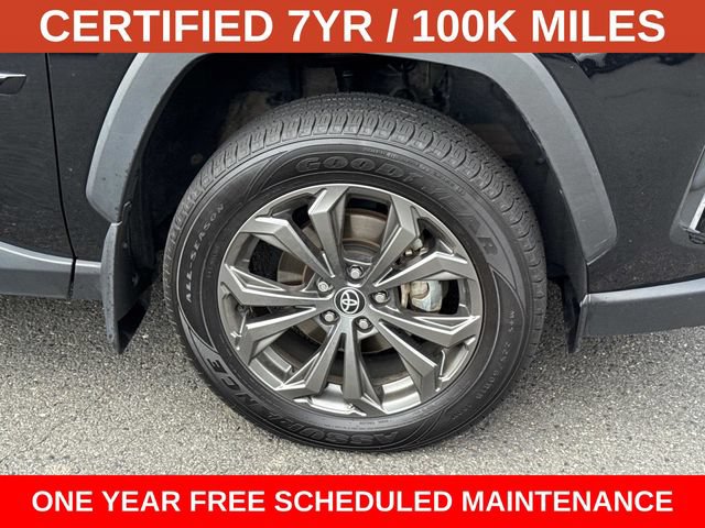 Used 2024 Toyota RAV4 XLE Premium w/ Weather Package AWD/4WD image 7