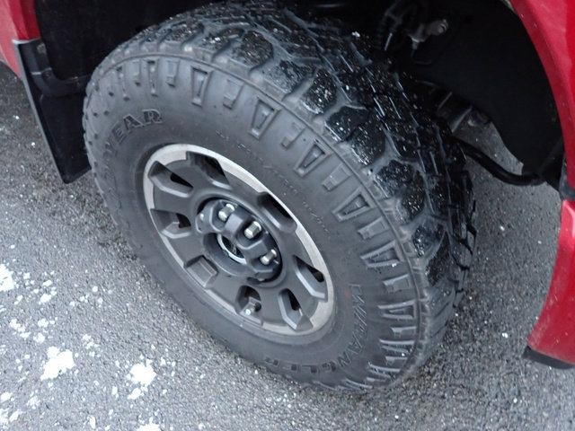 Used 2024 Ford F350 Platinum w/ Tremor Off-Road Package image 12