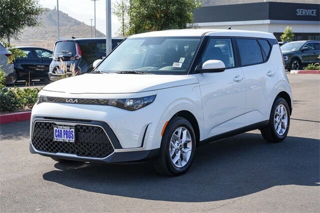 New 2025 Kia Soul S image 3