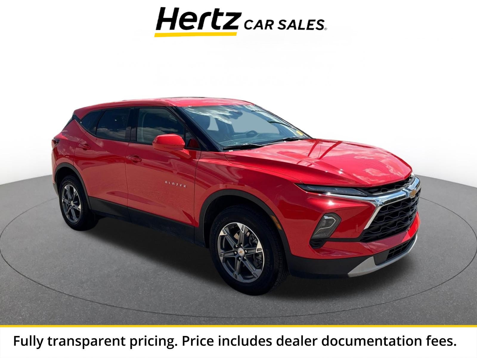 Used 2026 Chevrolet Blazer LT FWD image 1