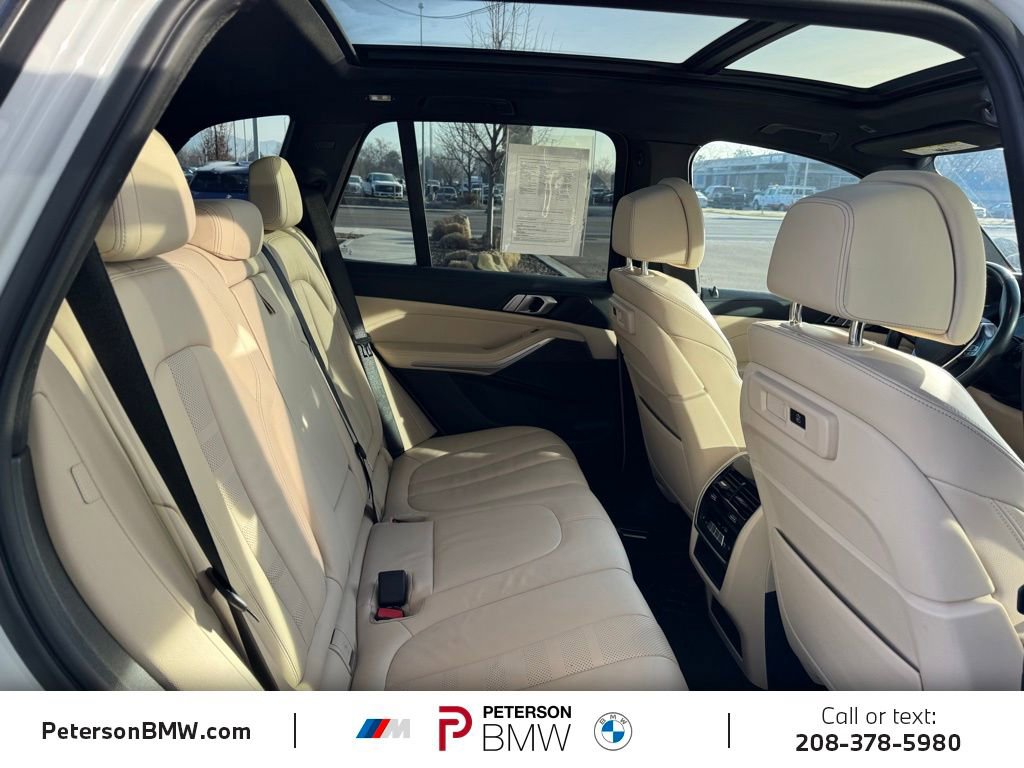 Used 2022 BMW X5 xDrive40i w/ Luxury Seating Package image 21