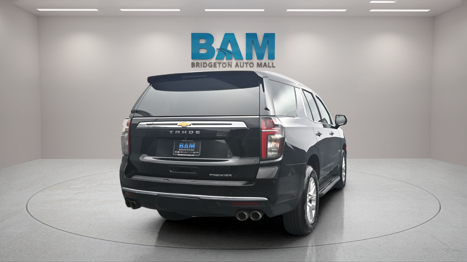 Used 2024 Chevrolet Tahoe Premier AWD/4WD image 6