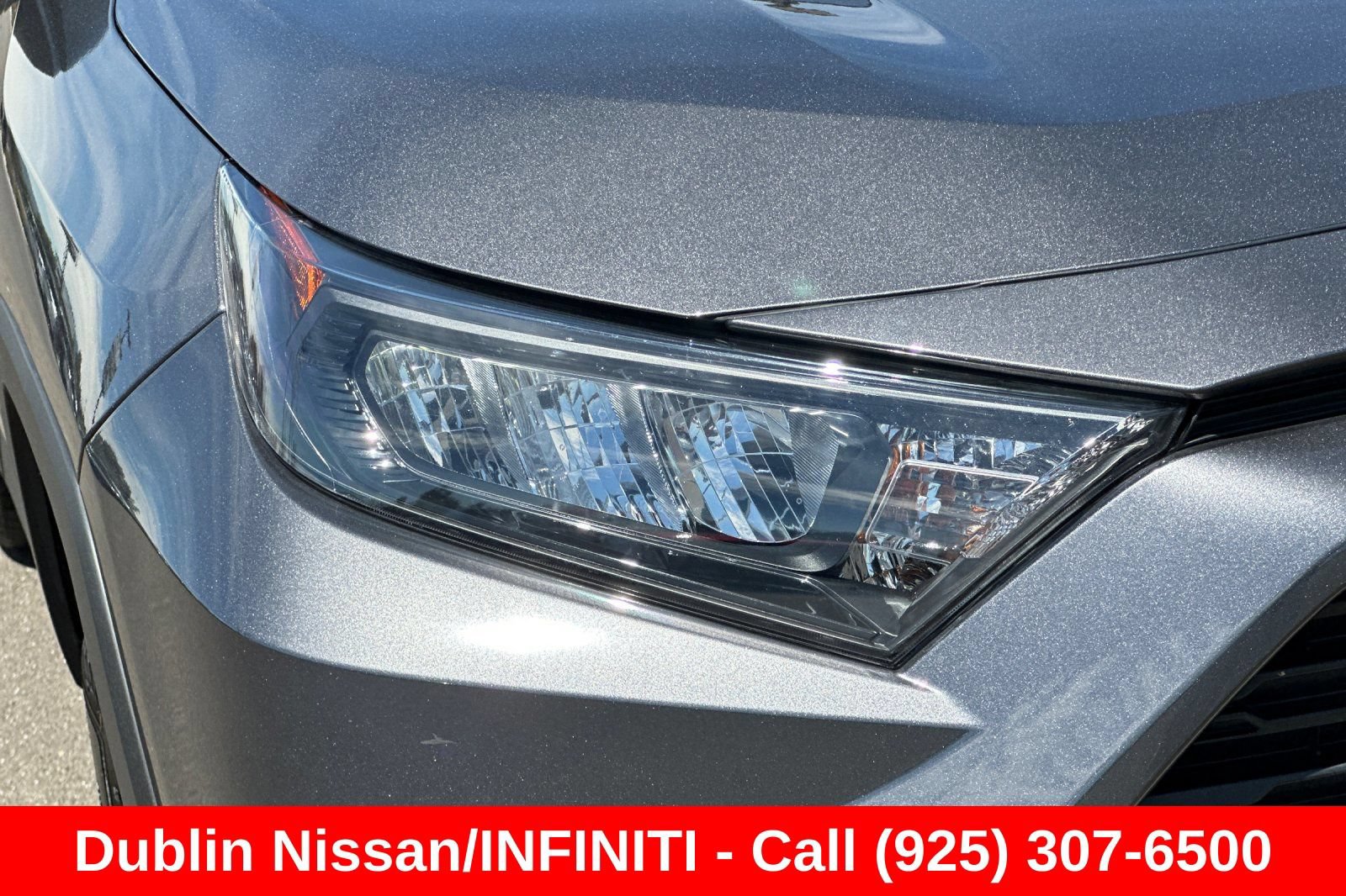 Used 2022 Toyota RAV4 LE AWD/4WD image 44