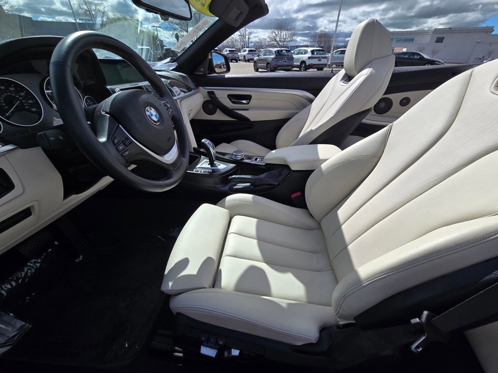 Used 2020 BMW 430i Convertible w/ Convenience Package image 13