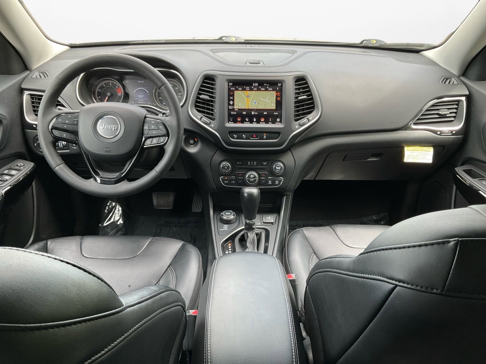 Used 2023 Jeep Cherokee Altitude Lux AWD/4WD image 10