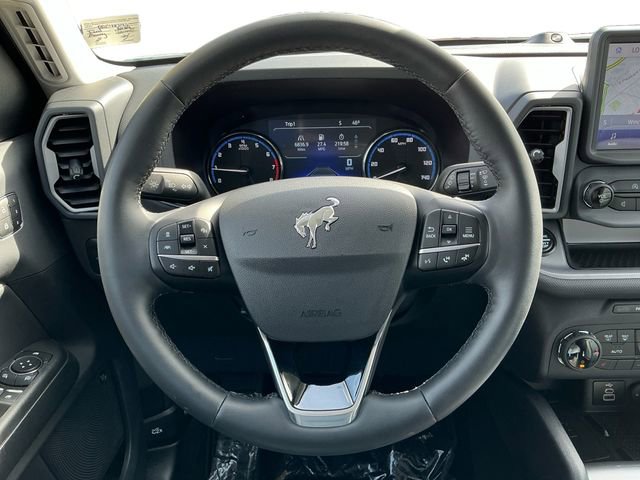 Used 2024 Ford Bronco Sport Outer Banks w/ Tech Package image 13