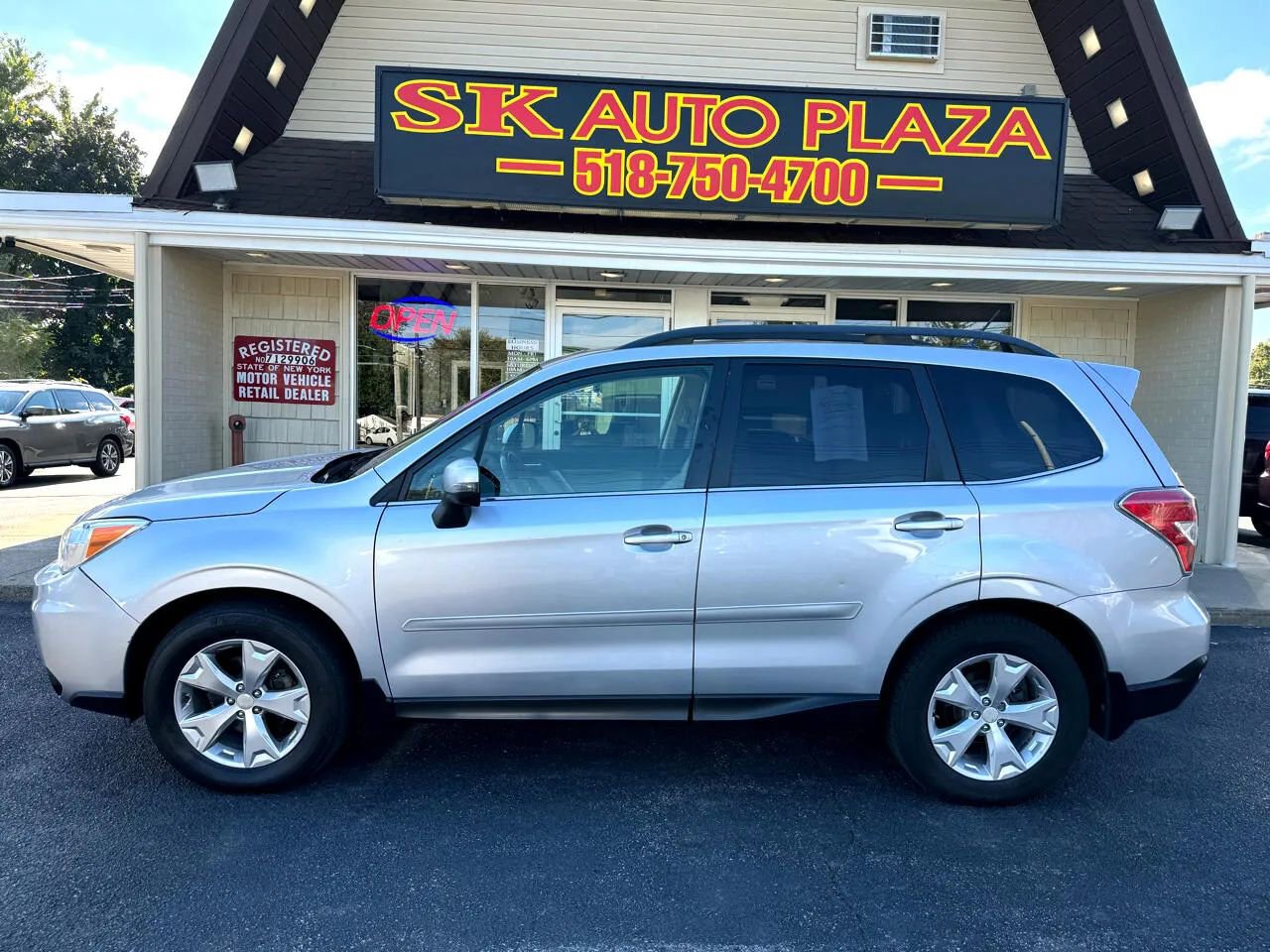 Used 2014 Subaru Forester 2.5i Touring image 3