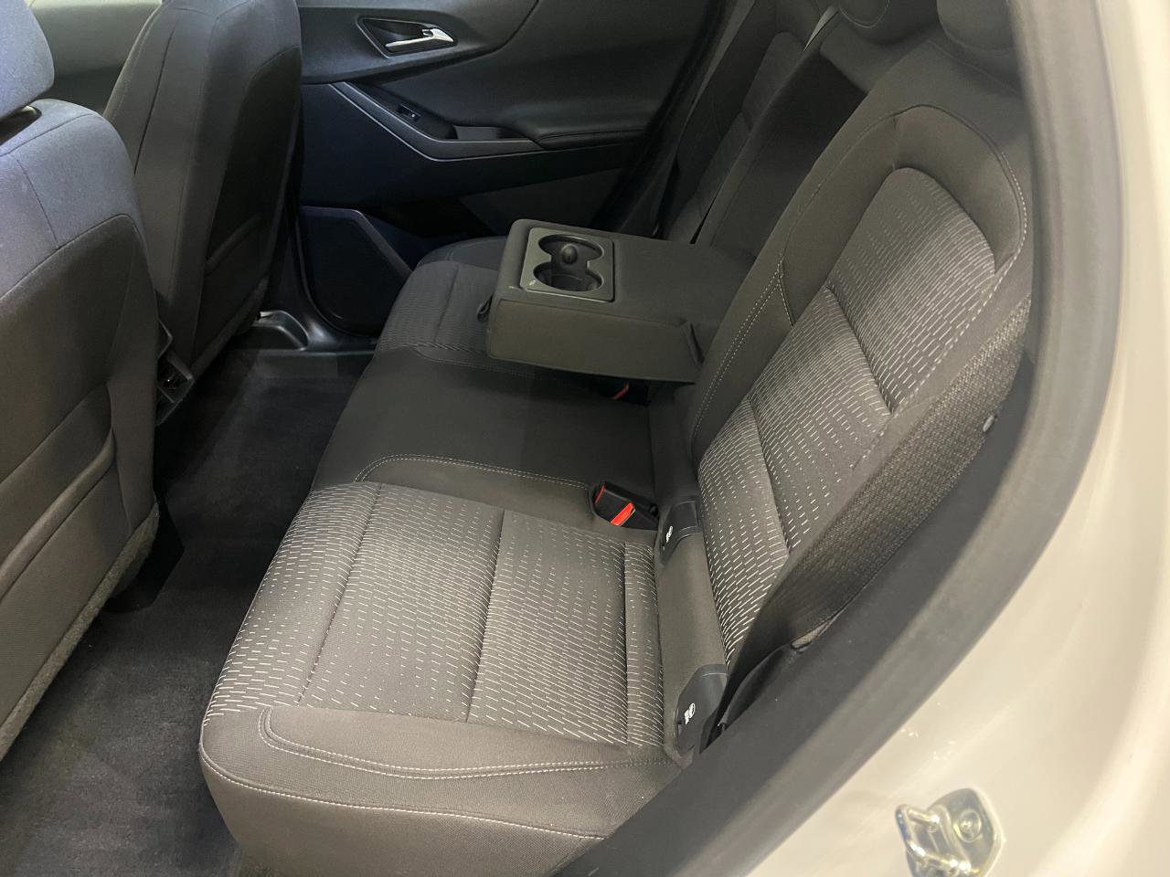 Used 2025 Chevrolet Equinox LT image 25