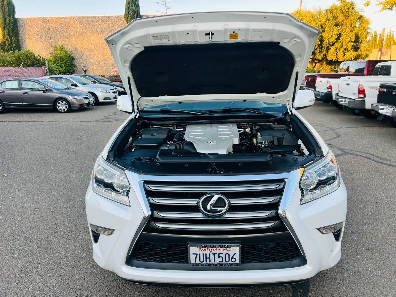 Used 2015 Lexus GX 460 w/ Premium Package AWD/4WD image 11
