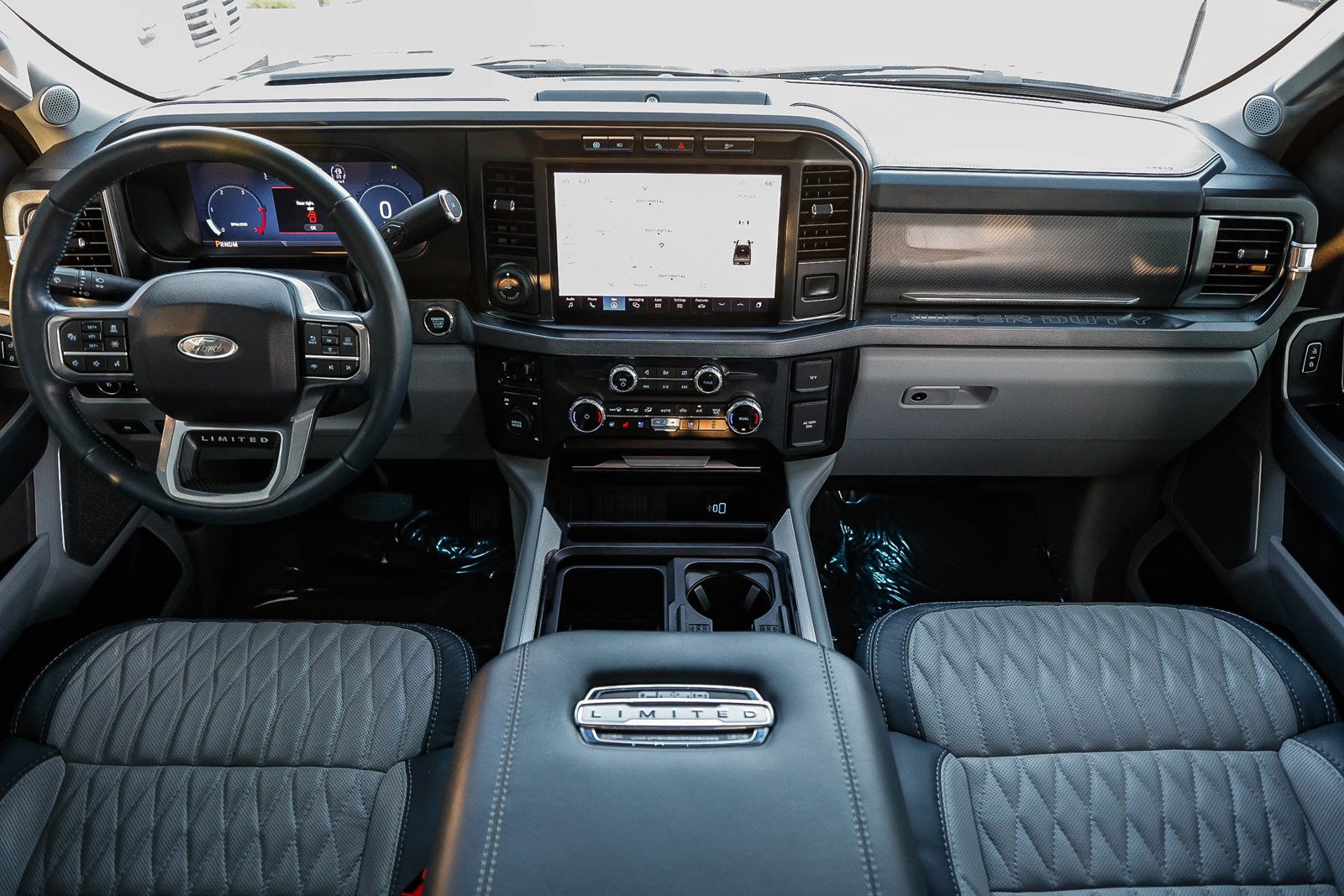 Used 2024 Ford F250 Limited image 10