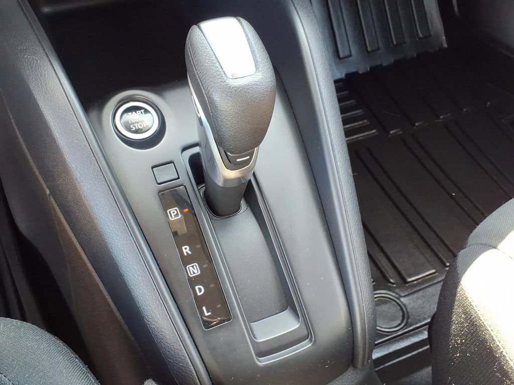 Used 2024 Nissan Kicks S image 8