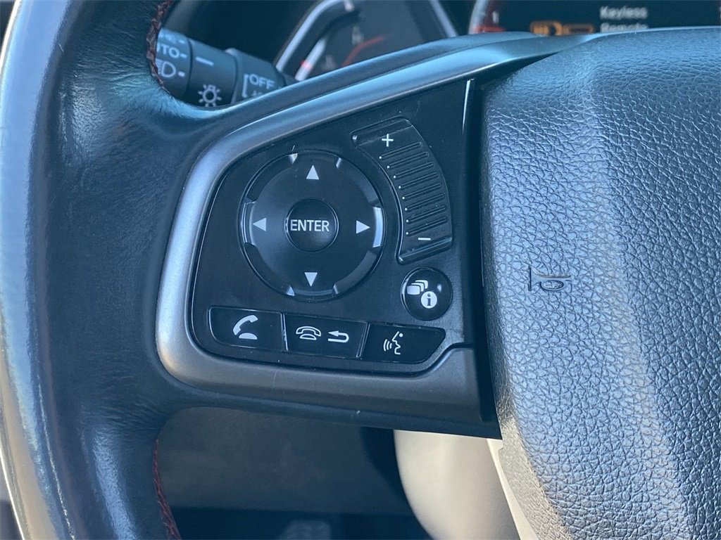 Used 2018 Honda Civic Si image 9