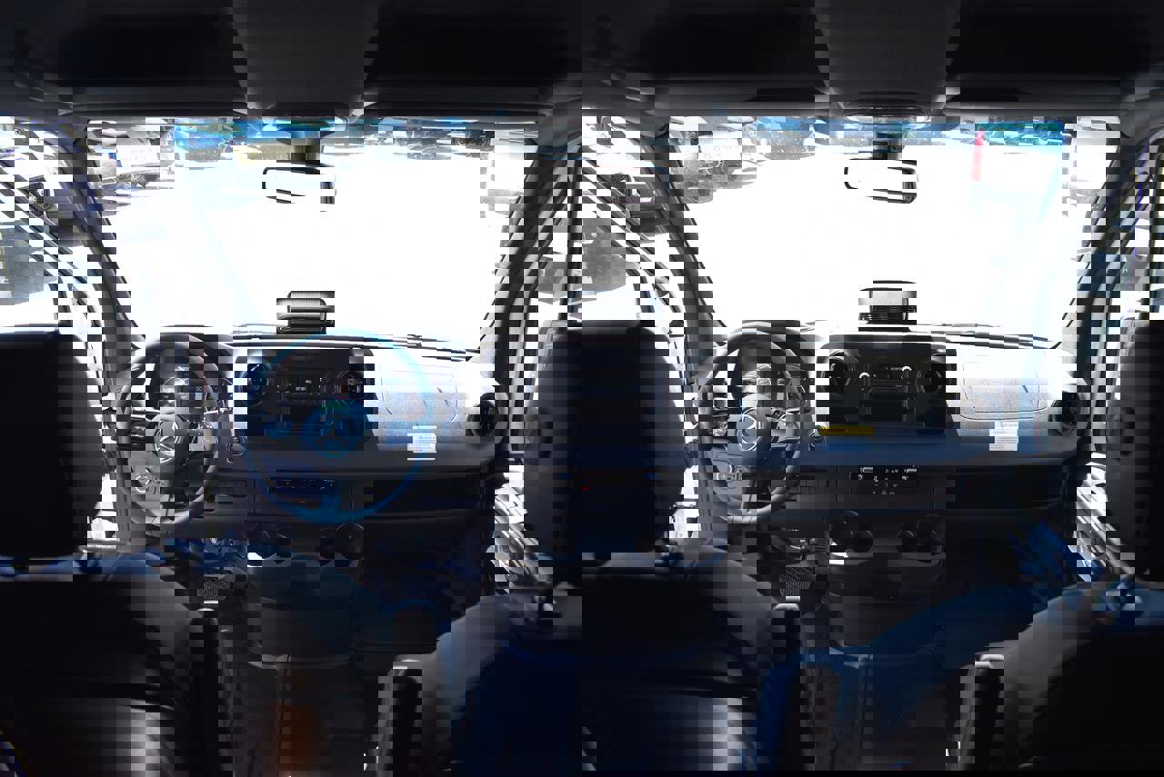 New 2025 Mercedes-Benz Sprinter 2500 image 16
