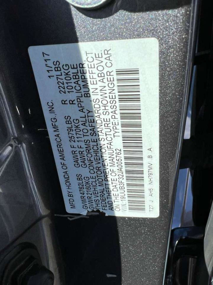 Used 2018 Acura TLX V6 SH-AWD image 31