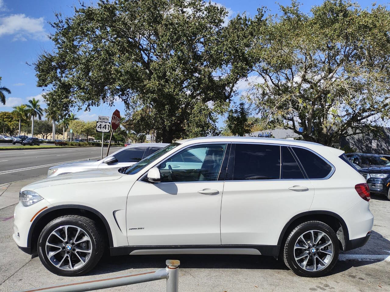 Used 2017 BMW X5 xDrive35i AWD/4WD image 4