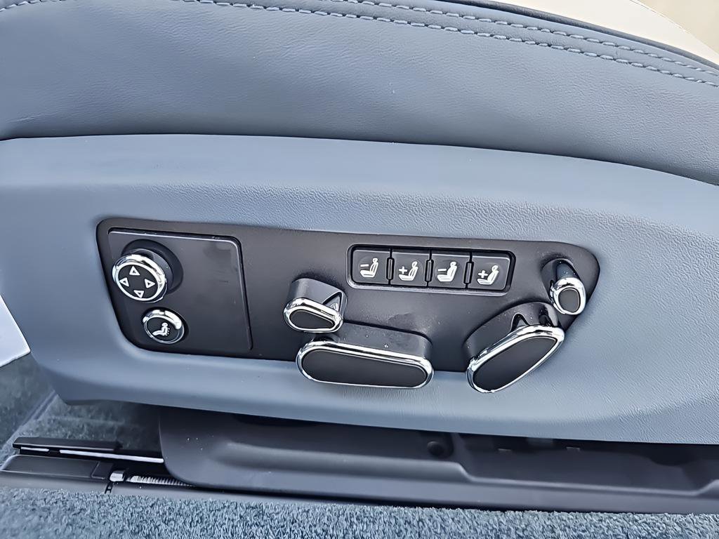 New 2024 Bentley Continental GT V8 image 29