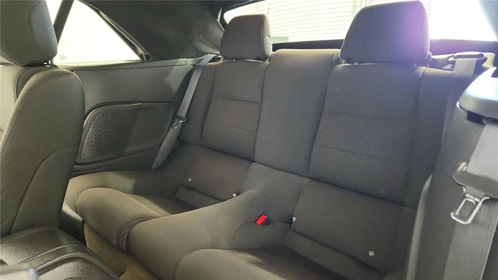 Used 2013 Ford Mustang Convertible RWD image 28