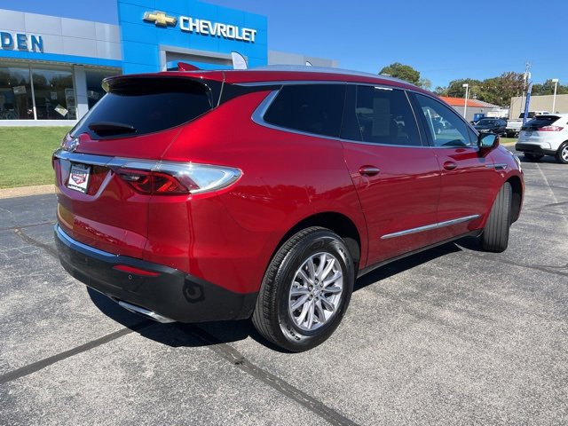 Used 2024 Buick Enclave Premium image 11