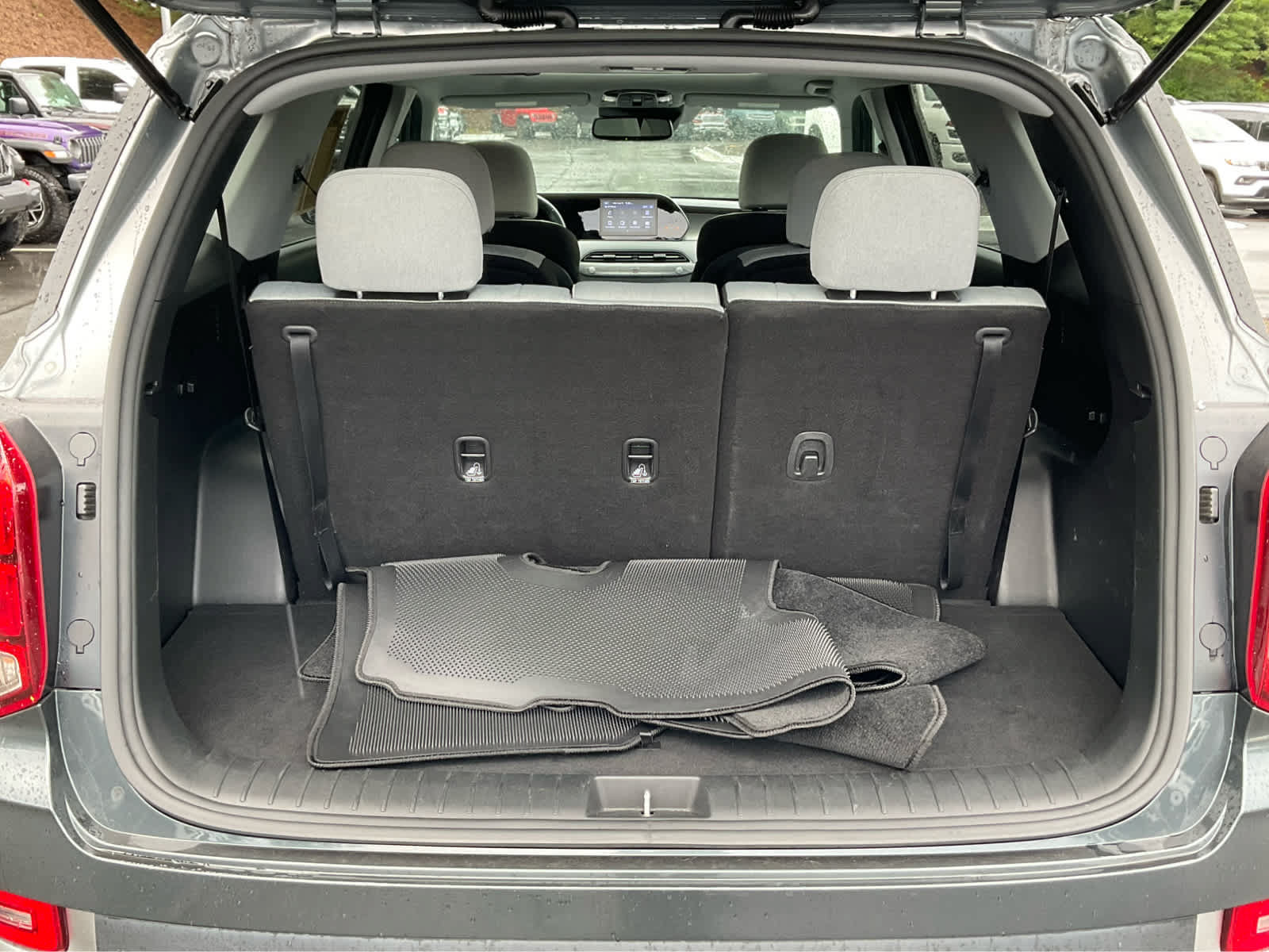 Used 2022 Hyundai Palisade SEL FWD image 28