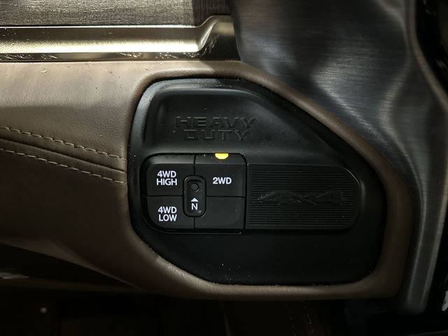 Used 2023 RAM 3500 Limited image 32