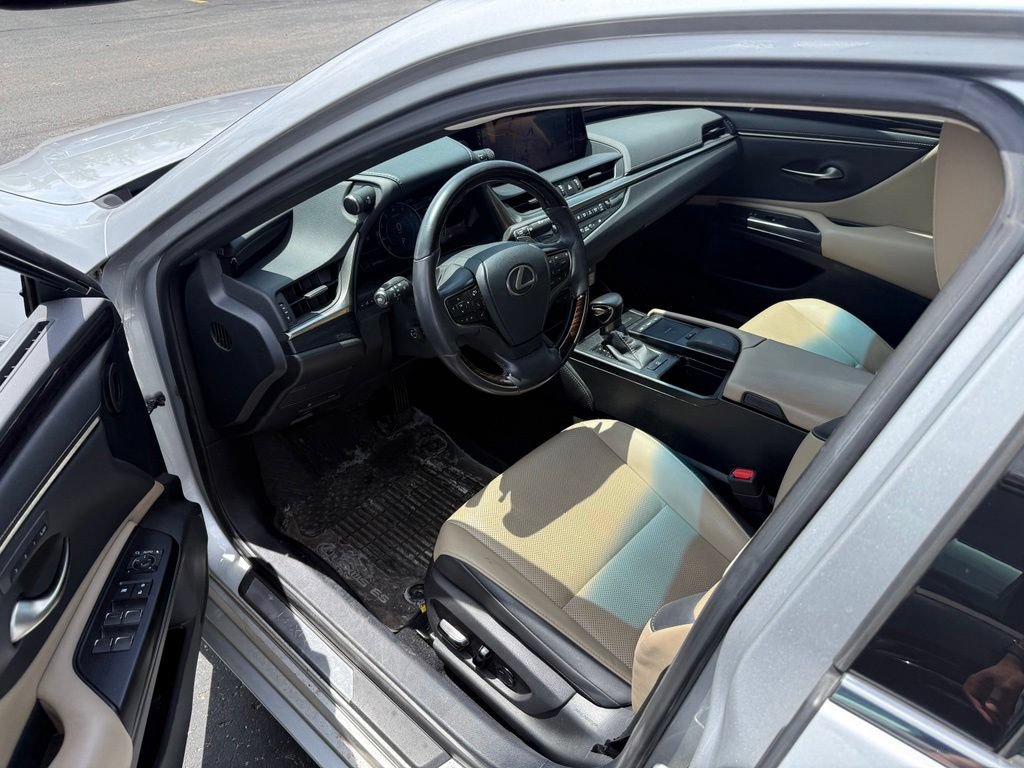 Used 2021 Lexus ES 250 w/ Premium Package AWD/4WD image 7
