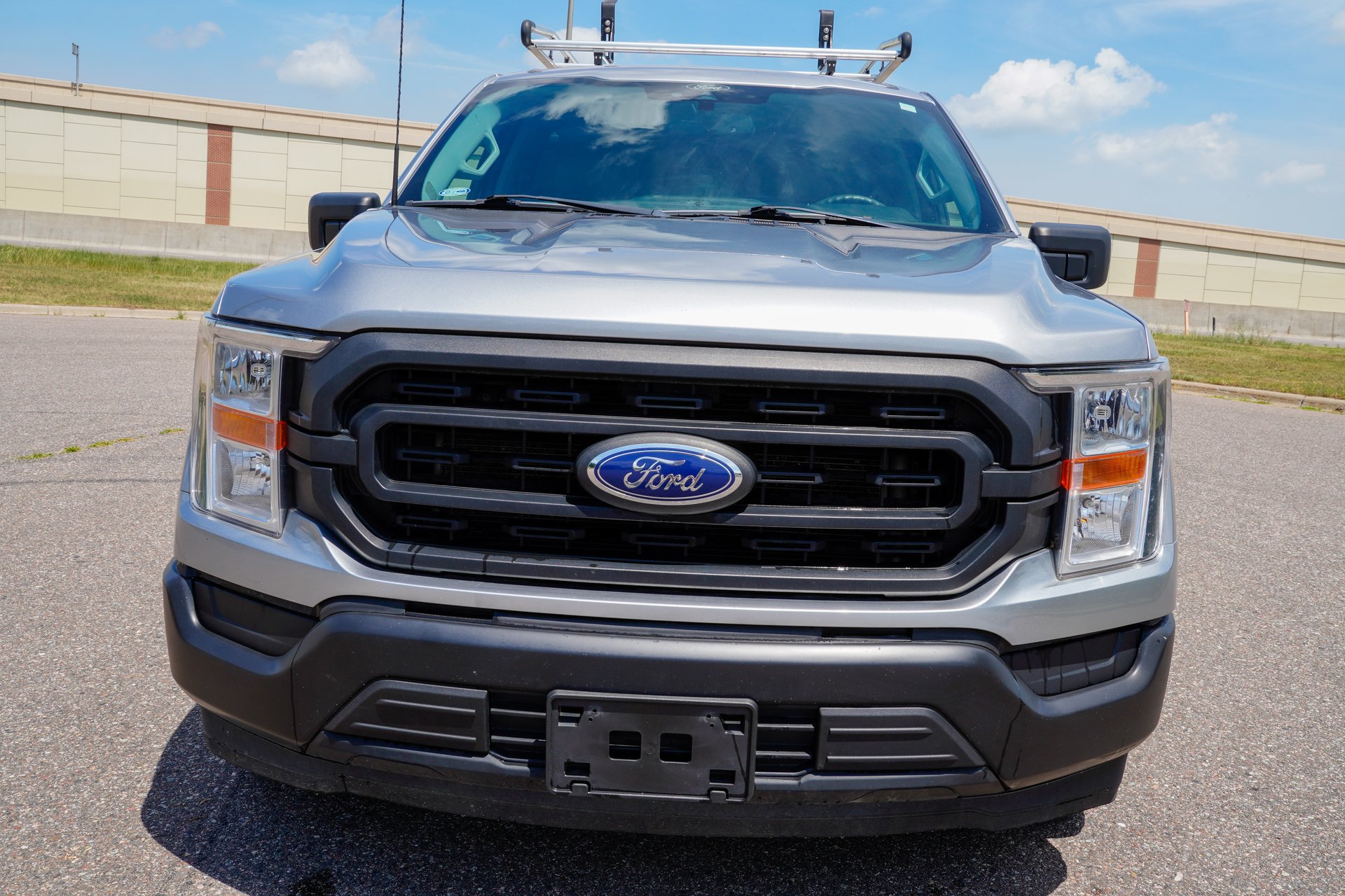 Used 2022 Ford F150 XL w/ Equipment Group 101A High RWD image 8
