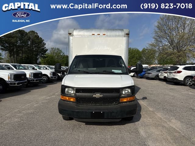 Used 2015 Chevrolet Express 3500 Extended RWD image 3