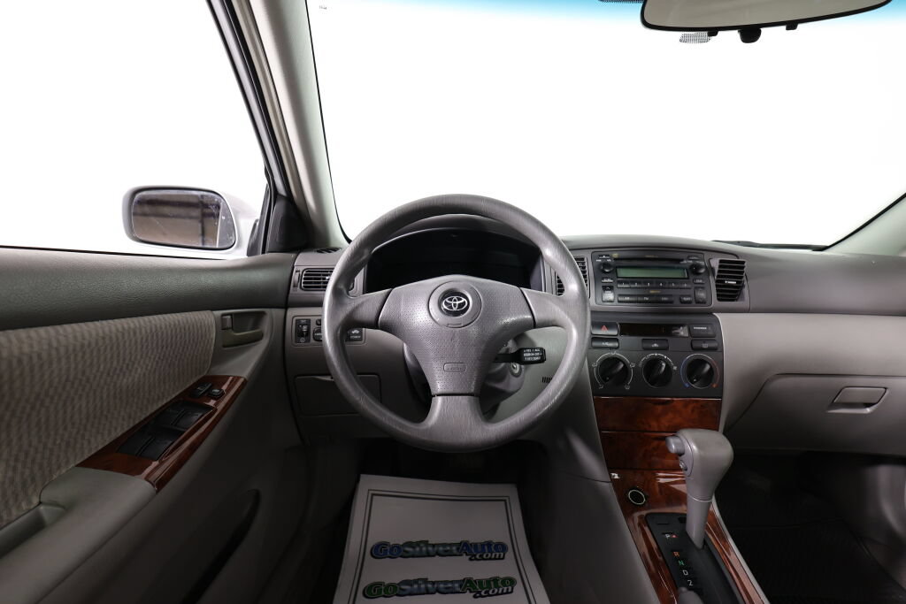Used 2005 Toyota Corolla LE FWD image 28