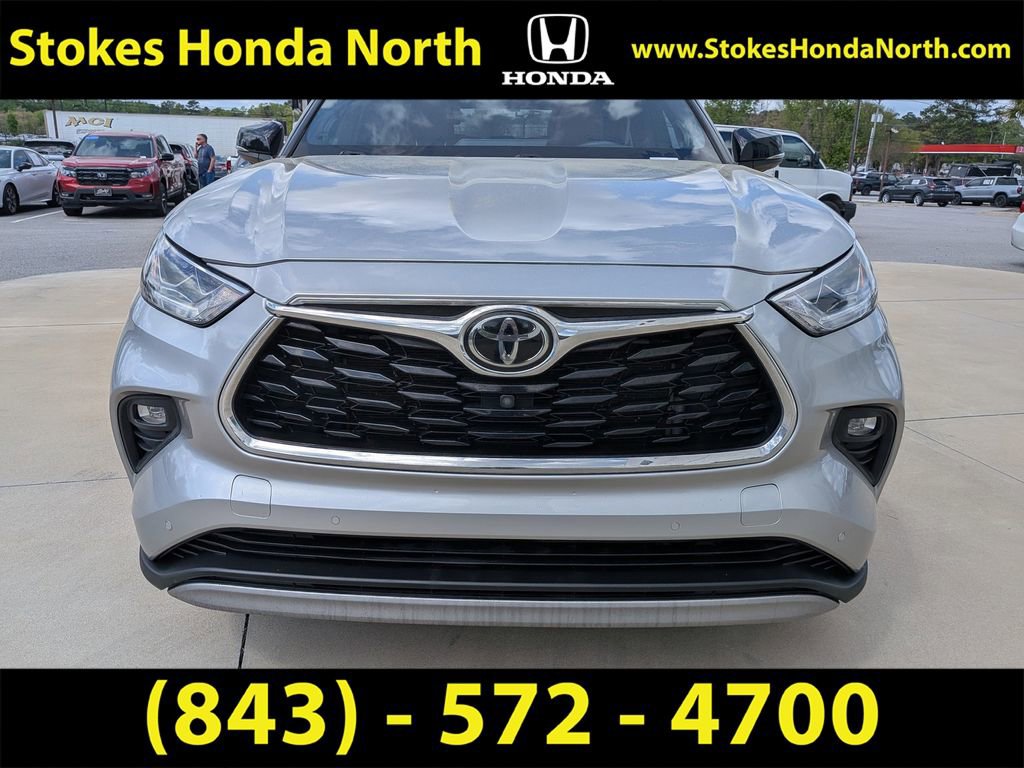 Used 2021 Toyota Highlander Platinum image 9
