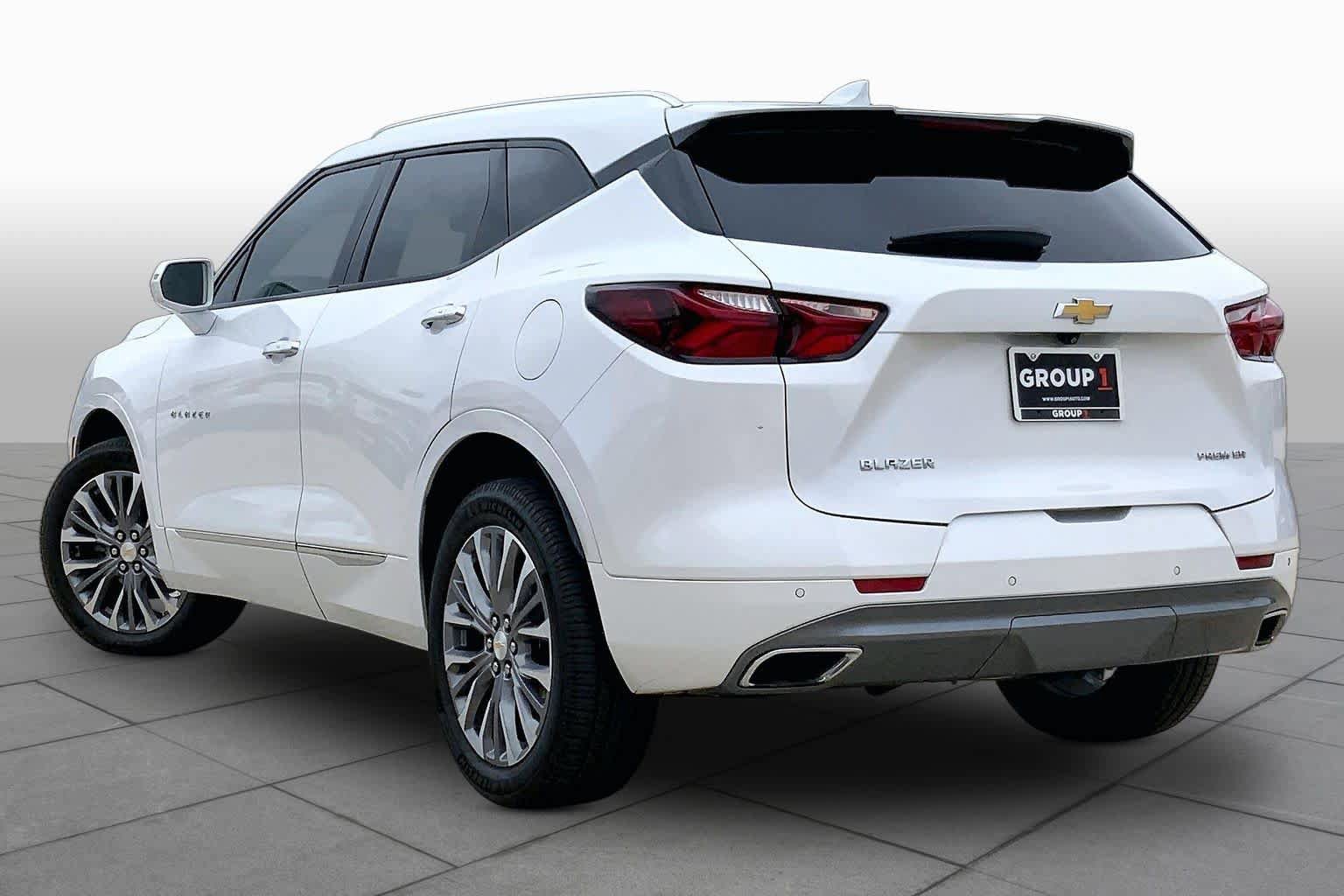 Used 2020 Chevrolet Blazer Premier FWD image 12